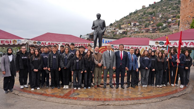 Ulu Önder Atatürk'ün Alanya'ya gelişinin 90. yıl dönümü kutlandı