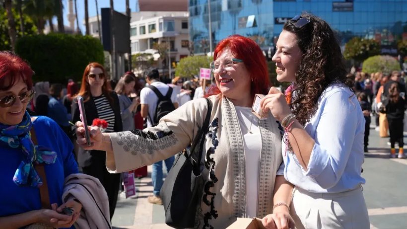 Alanya'da 8 Mart Dünya Kadınlar Günü kutlandı